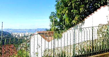 Casa Residencial com 304m² em Santa Tereza - Rio de Janeiro