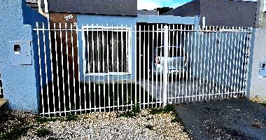 Casa 2 quartos, 1 banheiro, 1 vaga, 44m² construída, terreno 85m²
