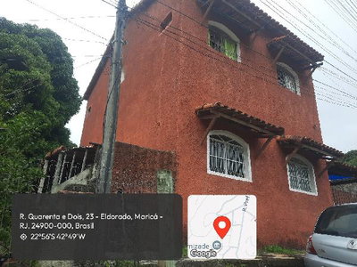 Casa com 3 quartos, 2 banheiros e 199,36 m²