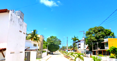 Área com 360m² e casa em Tamandaré/PE