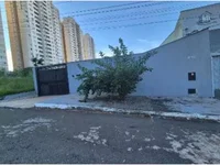 Casa ocupada com 187,60 m² no Village Veneza