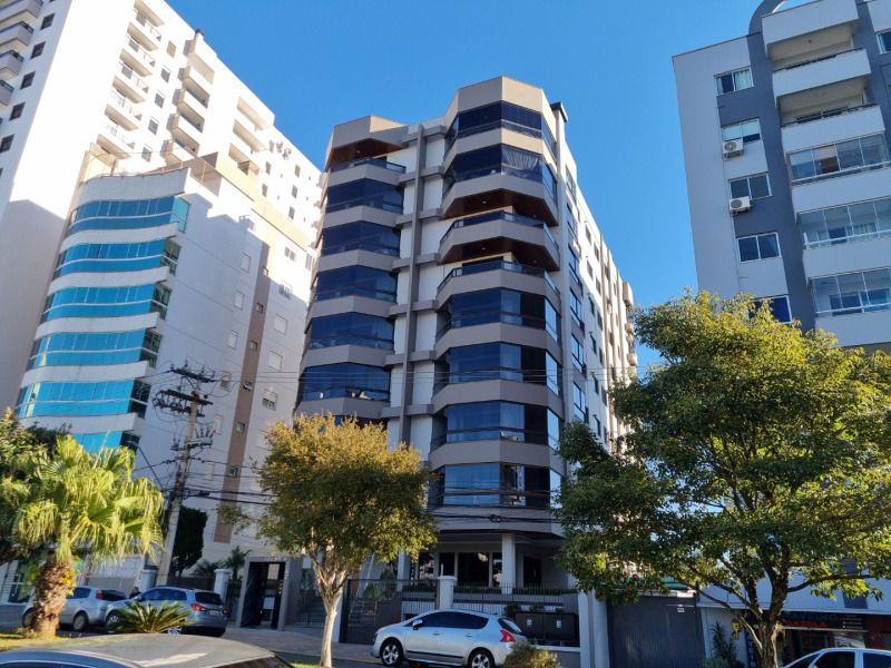 Apartamento 801 com 179,02m² e 2 vagas