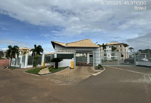 Apartamento com 2 quartos, 1 vaga de garagem
