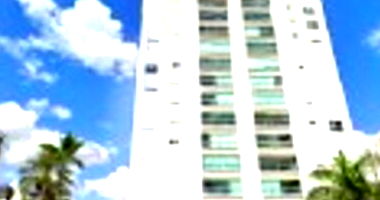 Apartamento Ocupado com 3 Vagas em Leilão