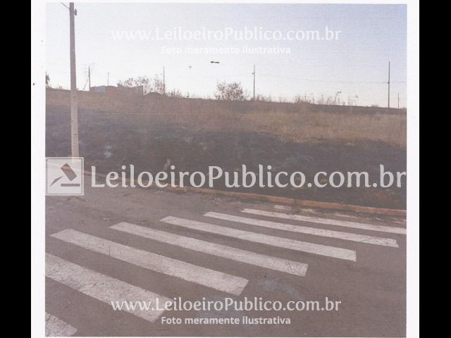 Terreno 200m² sem benfeitorias em ótimo local