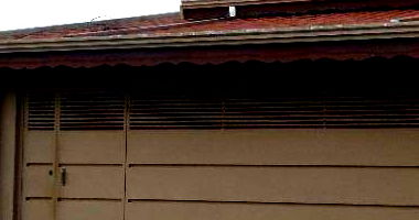 Casa com 3 quartos, 2 banheiros, 2 vagas, 132m² construída, ocupada