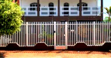 Casa Padrão Ocupada em Jardim Mariana, Cuiabá/MT