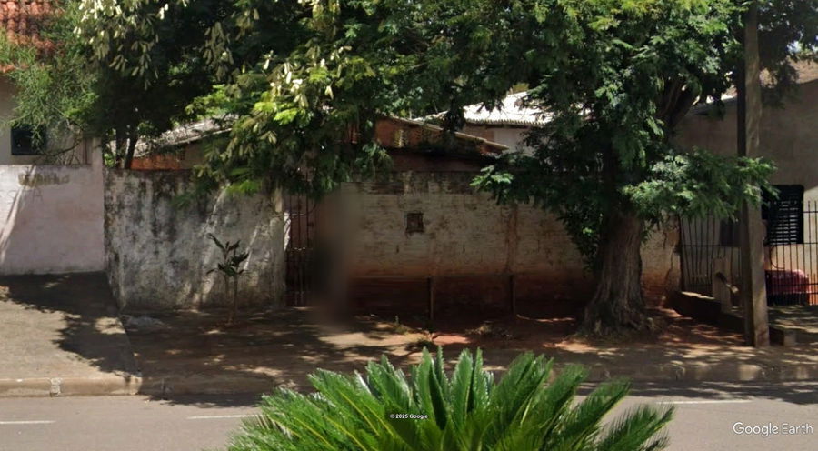 Casa com 2 benfeitorias, 90m² construídos, terreno 247,5m²