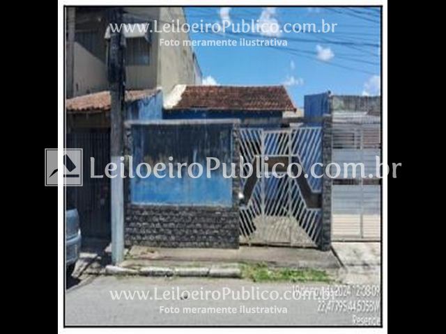 Casa aconchegante com 43,54m² e terreno de 145m²