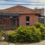 Imóvel em Porto Alegre com Terreno e Casa em Estado de Abandono