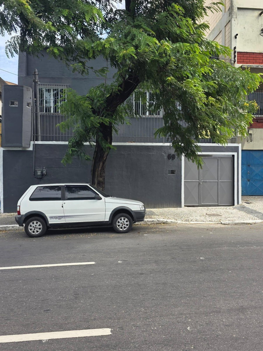 Prédio Comercial 400m² em Duque de Caxias