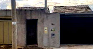 Casa com 2 quartos e 1 banheiro, 44,95 m², desocupada
