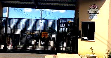 Casa com 2 quartos em Senador Canedo