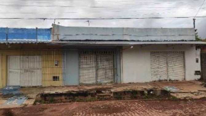 Casa 2 quartos, 1 banheiro, 38,9m² construídos em 307,42m²