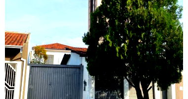 Terreno com Sobrado e Benfeitorias, 657,5m², Bauru