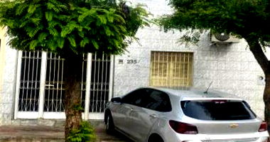 Casa com 128,50m² construídos em Independência/CE