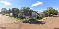 Prédio Residencial em Alvenaria com Terreno Amplo