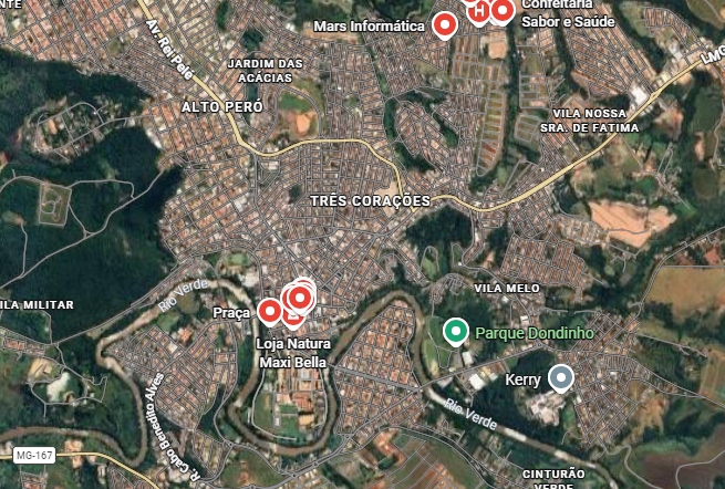 Casa com 1 quarto e terreno de 240m² em Três Corações/MG