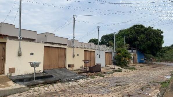 Casa com 2 quartos, 1 banheiro, 69m² área privativa, 1 vaga