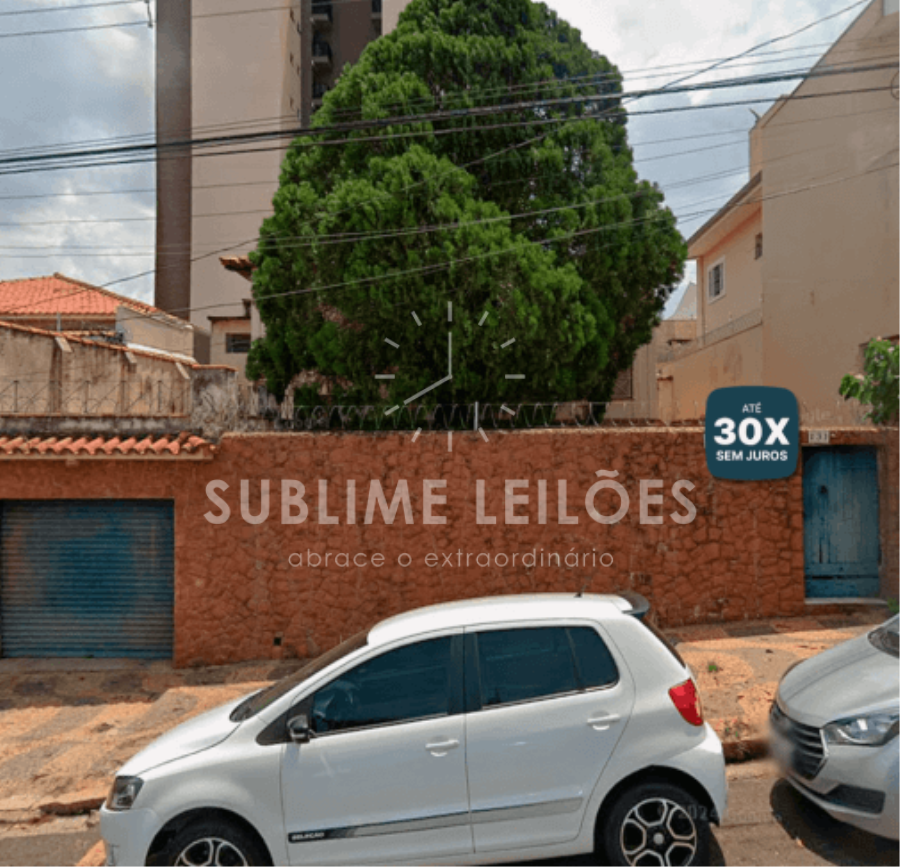 Terreno com Benfeitorias em Marília