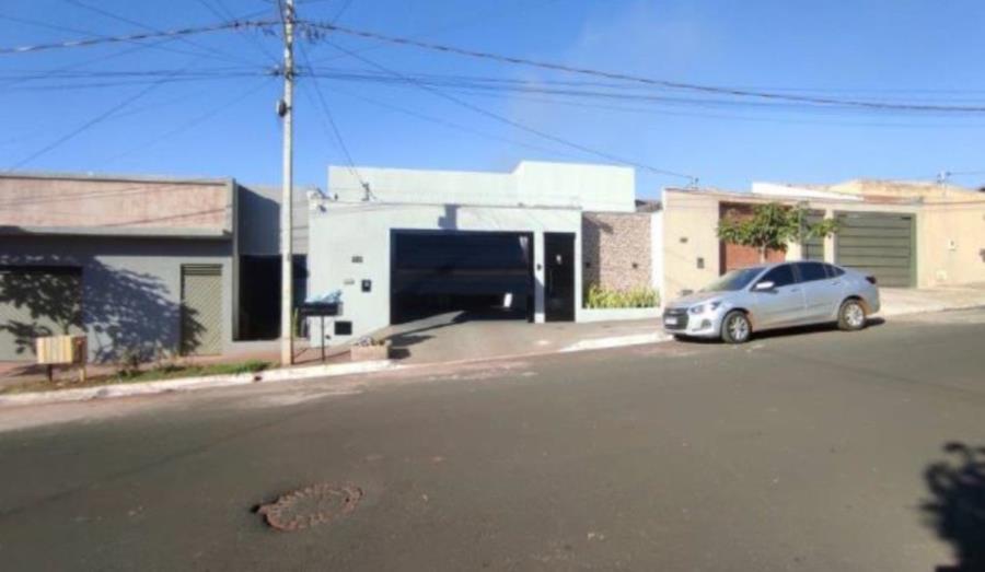 Casa com 160m² no Residencial Portal dos Ipês em Rio Verde/GO