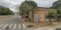 Prédio com 3 pavimentos e lote no Loteamento Vila Kennedy