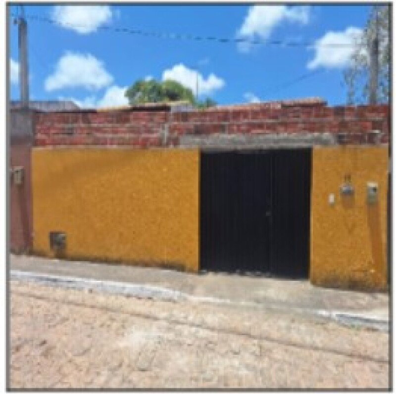 Casa 3 quartos, 2 banheiros, 80m²