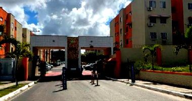 Apartamento Ocupado com 2 Dormitórios e 1 Banheiro