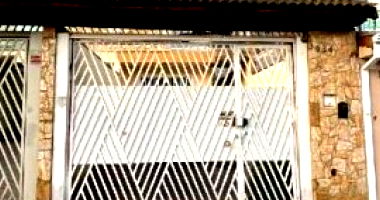 Casa em Guarulhos com 3 Quartos e 98,2m² de Área Construída