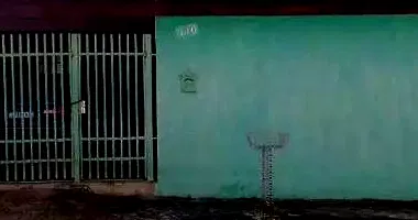 Casa Ocupada com 205m² de Área Construída em Guarantã/SP