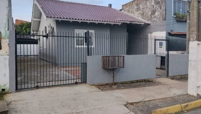 Casa com 3 quartos e 1 banheiro, 111 m², ocupada
