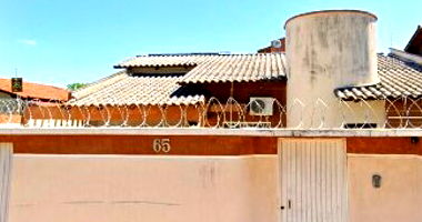Casa Ocupada com 3 Quartos e 2 Banheiros em Unaí/MG