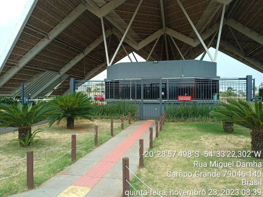 Casa Ocupada em Condomínio com 452 m² em Campo Grande/MS