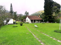 Terreno 4.497m² com casa, piscina e 7 quartos