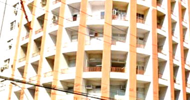 Sala Comercial com Sacada e Banheiro em Niterói