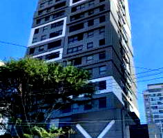 Apartamento com 70m² construídos, 1 vaga, ocupado