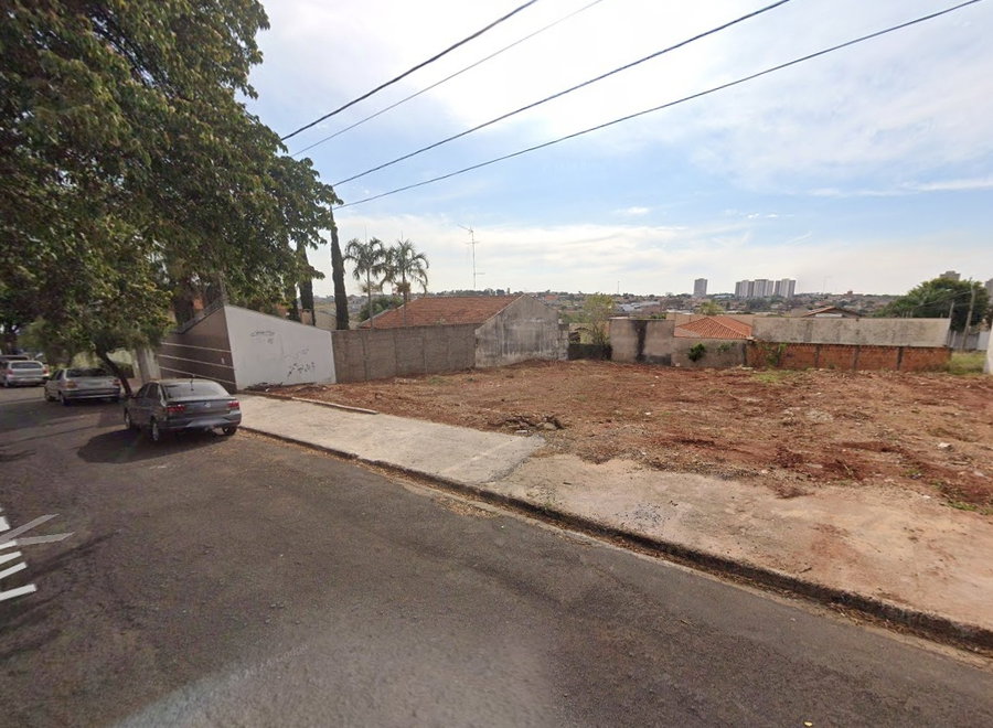Terreno com 395m² em Araraquara/SP