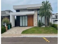 Casa de alto padrão com 221,26 m², ocupada