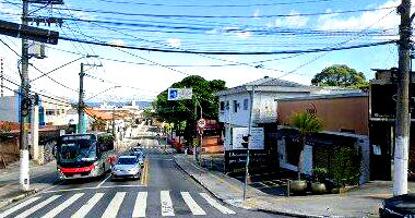 Casa 2 quartos com suíte, 1 banheiro, garagem, 66,42m² construída