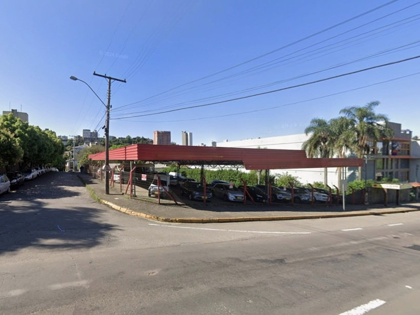 Imóvel Comercial de 784m² com 25% de Desconto na 2ª Praça