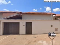 Casa residencial com 47,47m² em Frutal/MG - Terreno de 120m²
