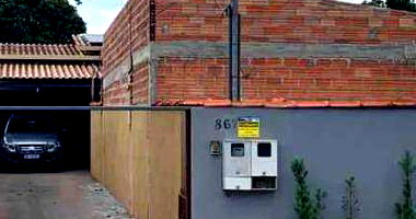 Casa com 291m² de área construída em Canarana-MT