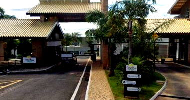 Terreno em Condomínio com 300 m²