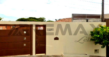 Direitos sobre terreno 250m² com matrícula e IPTU em dia