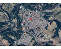 Casa com 2 cômodos e lote de 169,15m² no Centro