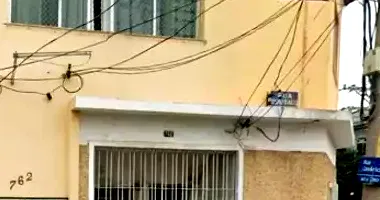 Casa em Leilão com 2 Quartos em Cambuci, São Paulo