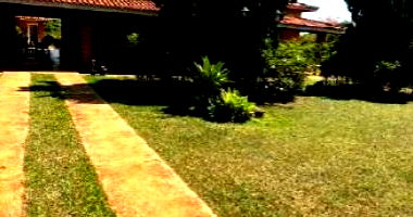 Imóvel com 2.000m² e piscina em Parque dos Lagos