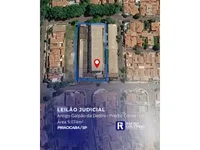 Galpão comercial com 3.863,46m² construídos em terreno de 5.074m²