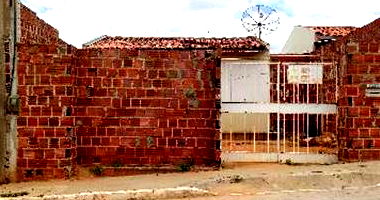 Casa em Belo Jardim com 2 quartos