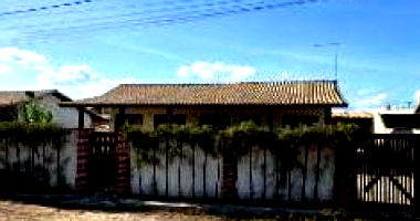 Casa 205 m² com 4 quartos e 4 banheiros em Gravatá - PE